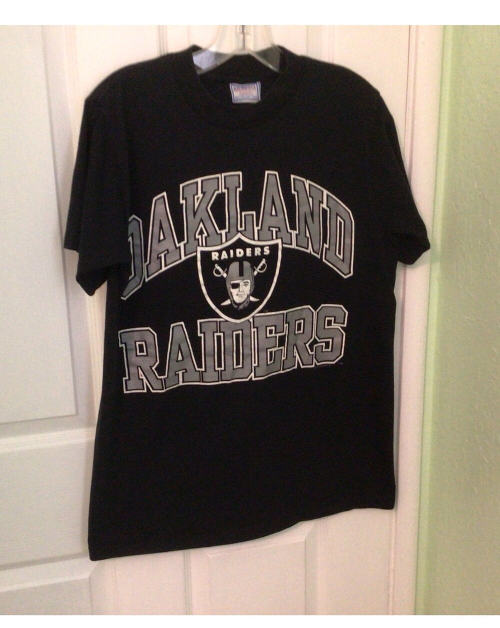 Vintage Oakland Raiders 90s single stitch tshirt Medium USA